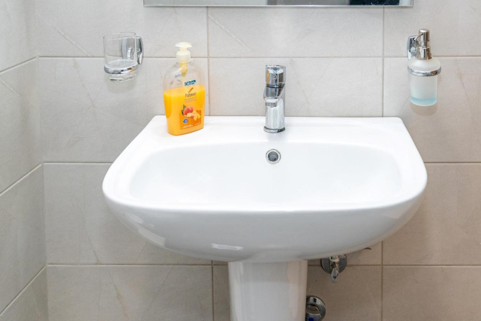 סלוניקי Kosmos Service Apartment Near Turkish Consulat And Saint Dimitrious Church With Additional Cost Parking מראה חיצוני תמונה