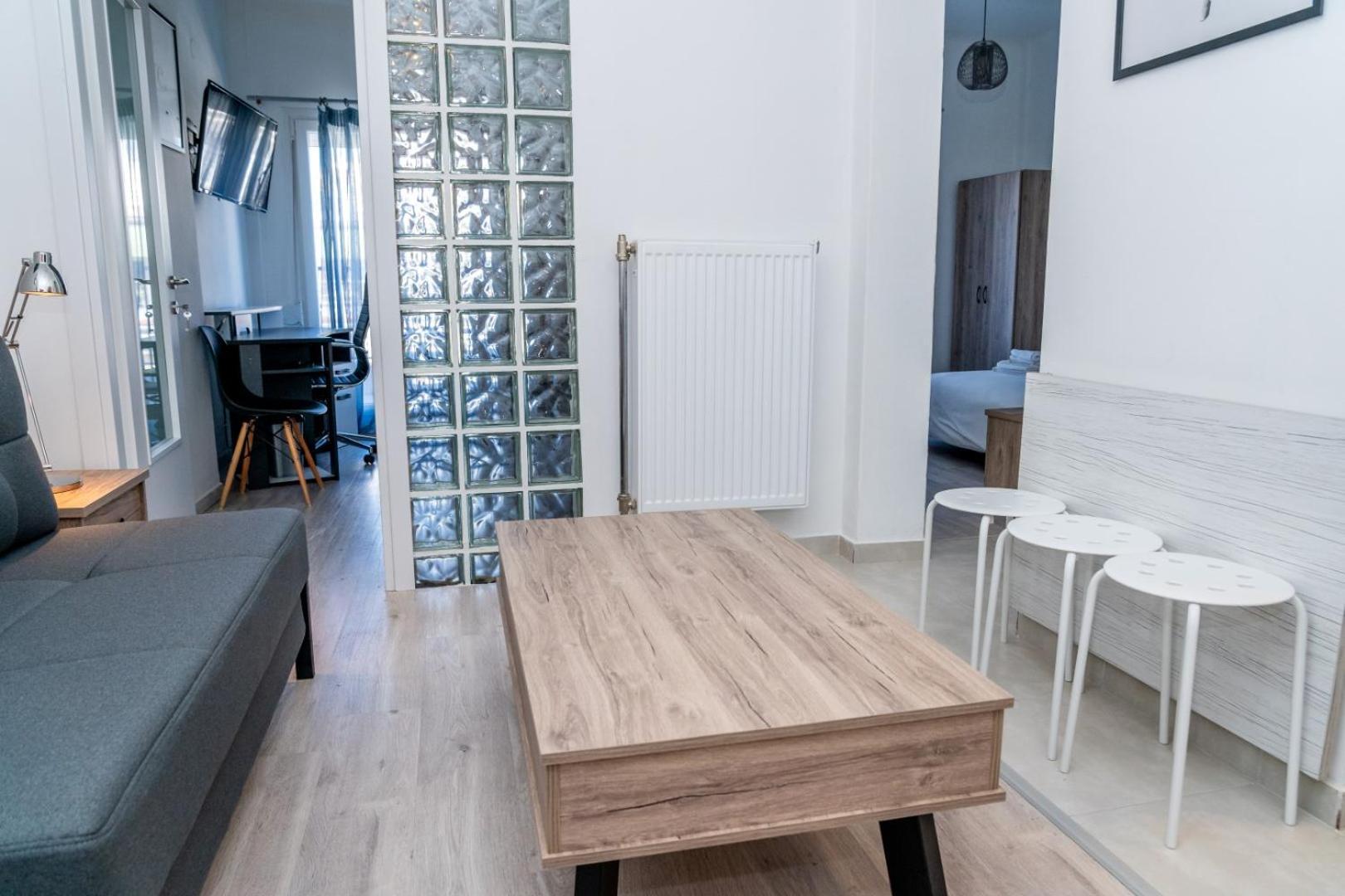 סלוניקי Kosmos Service Apartment Near Turkish Consulat And Saint Dimitrious Church With Additional Cost Parking מראה חיצוני תמונה